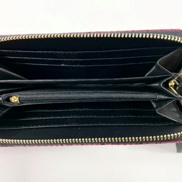 🌺 BCBG MaxAzria Elena Snake Wristlet Wallet NIB! ** - Picture 3 of 8